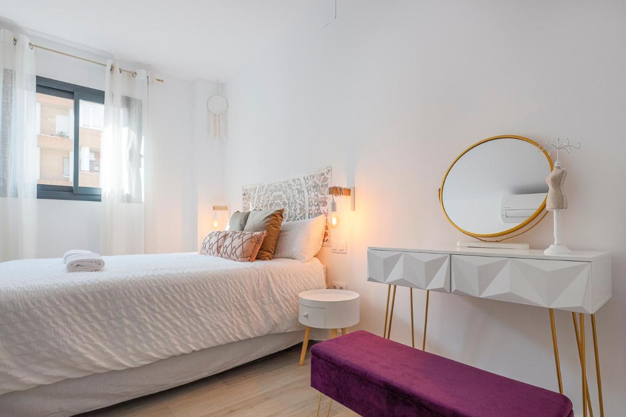 Family Home Suits Encantos De Sevilla Екстер'єр фото