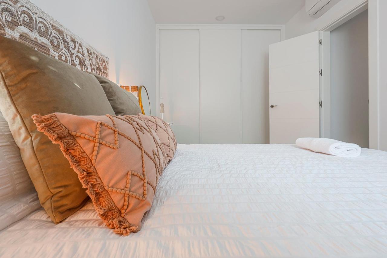 Family Home Suits Encantos De Sevilla Екстер'єр фото