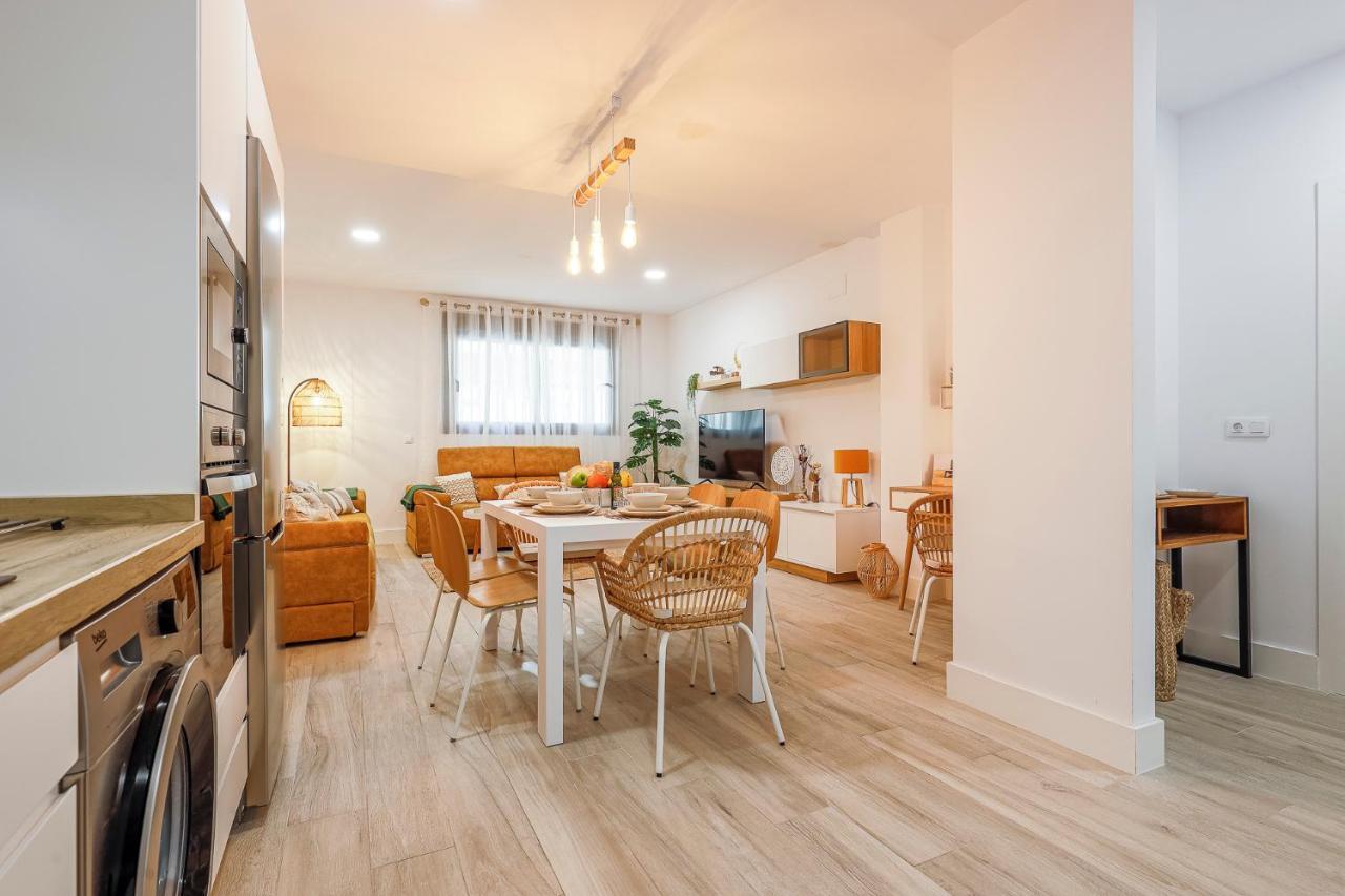Family Home Suits Encantos De Sevilla Екстер'єр фото